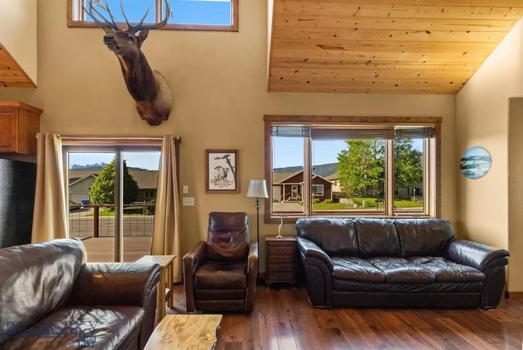 702 Nebula Street Livingston MT 59047