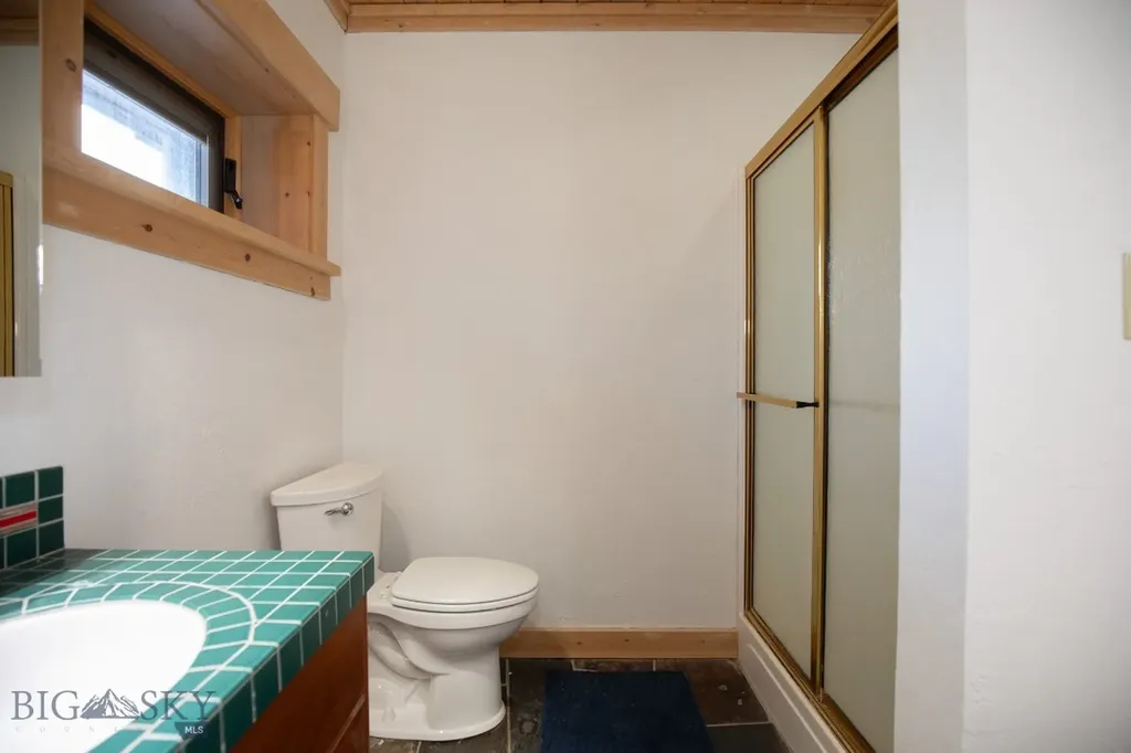 1380 Glacier View Drive Deer Lodge MT 59722