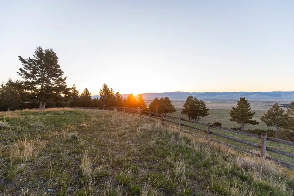 1380 Glacier View Drive Deer Lodge MT 59722