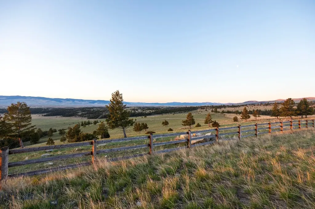 1380 Glacier View Drive Deer Lodge MT 59722