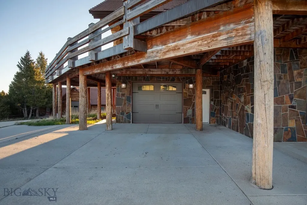 1380 Glacier View Drive Deer Lodge MT 59722