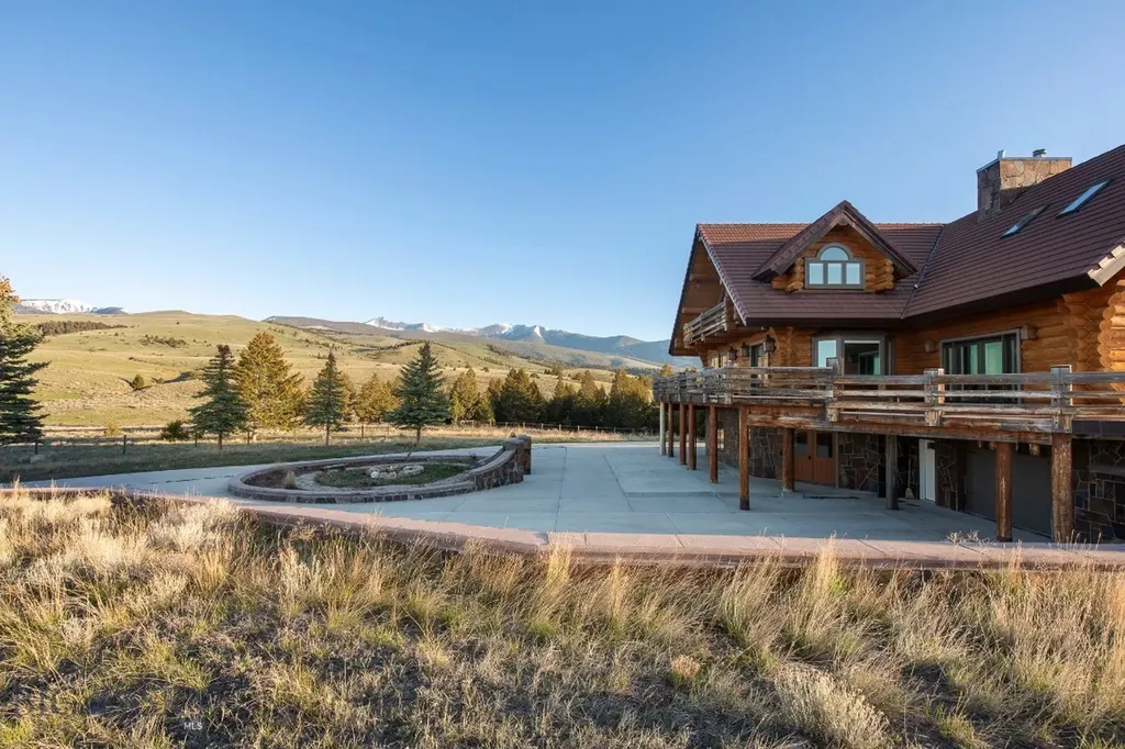 1380 Glacier View Drive Deer Lodge MT 59722