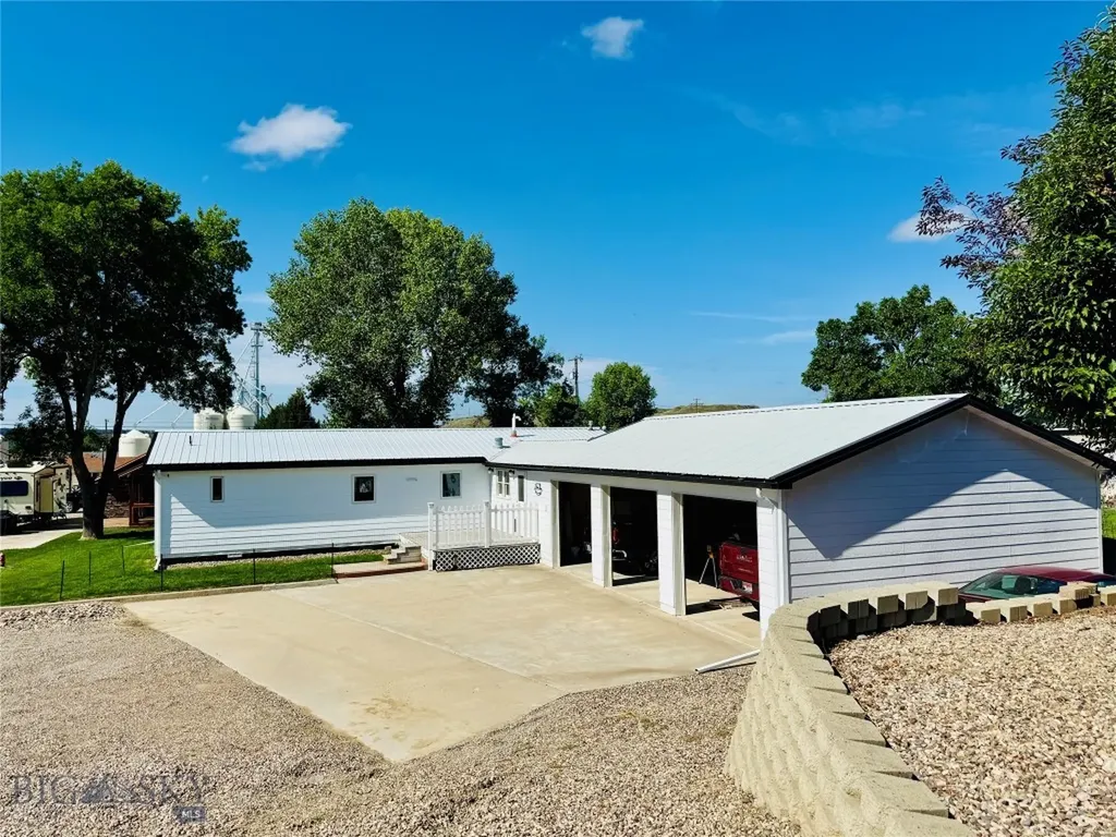 1116 27th Street Fort Benton MT 59442