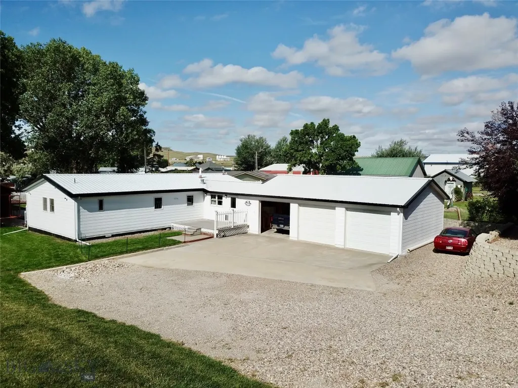 1116 27th Street Fort Benton MT 59442