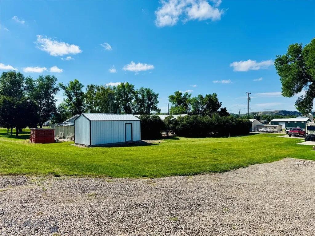 1116 27th Street Fort Benton MT 59442