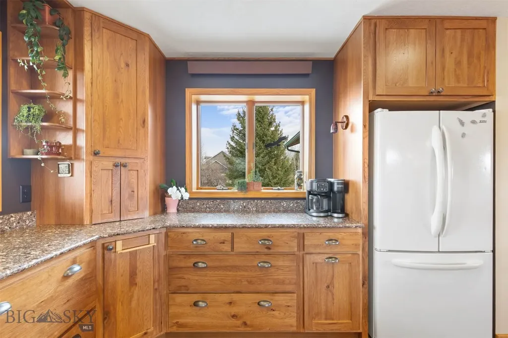 51 Schutz Lane Bozeman MT 59718