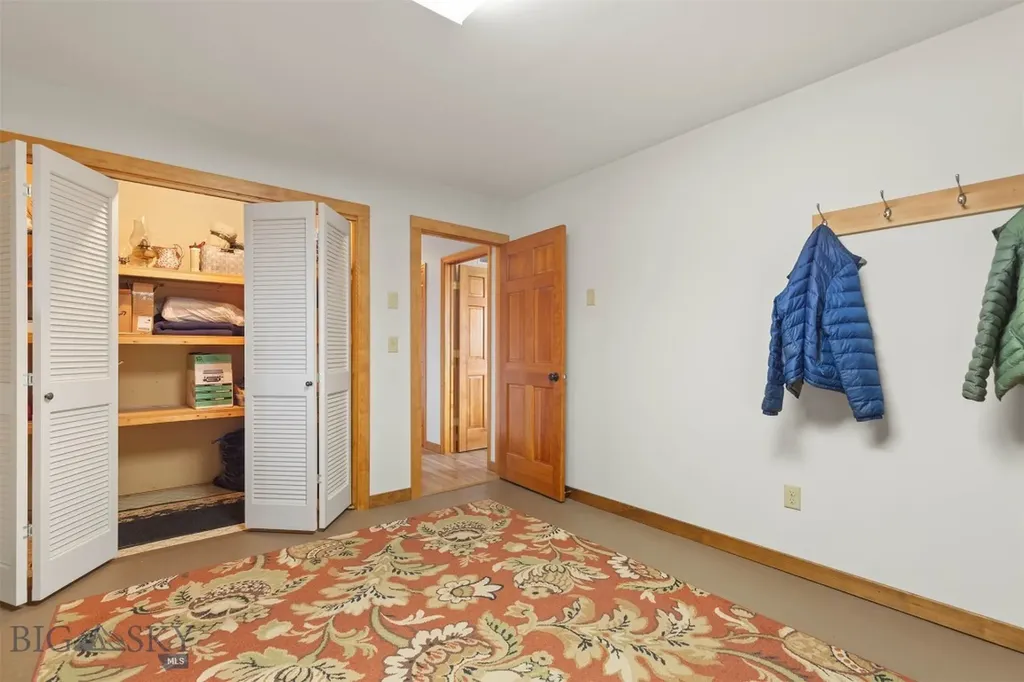 51 Schutz Lane Bozeman MT 59718