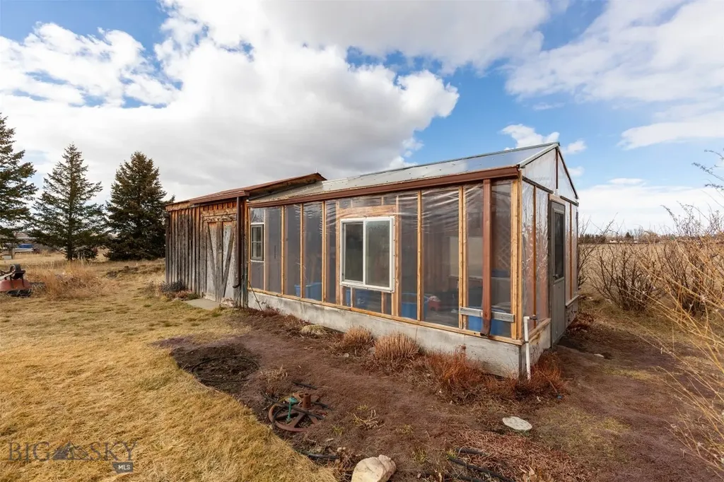 51 Schutz Lane Bozeman MT 59718