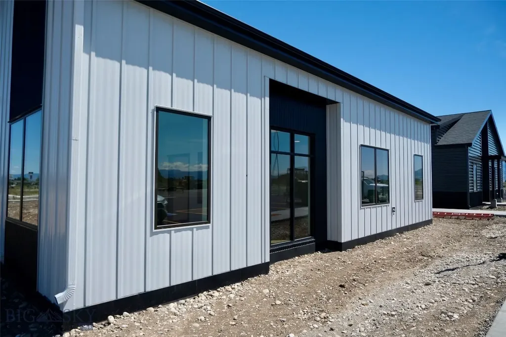 102 Wandering Way Belgrade MT 59714