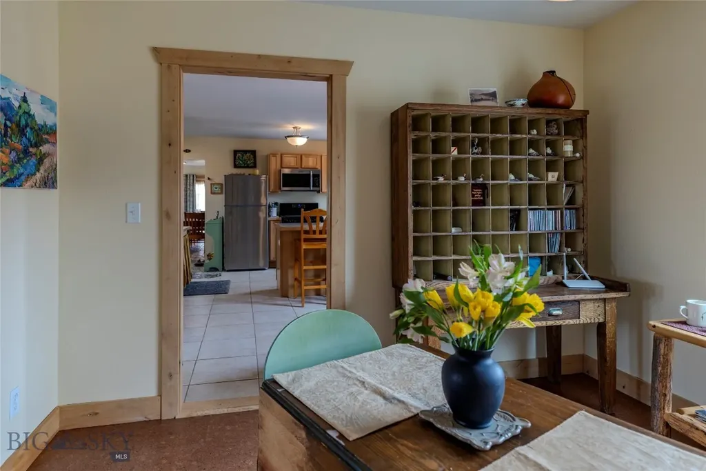 402 2nd Avenue N Clyde Park MT 59018