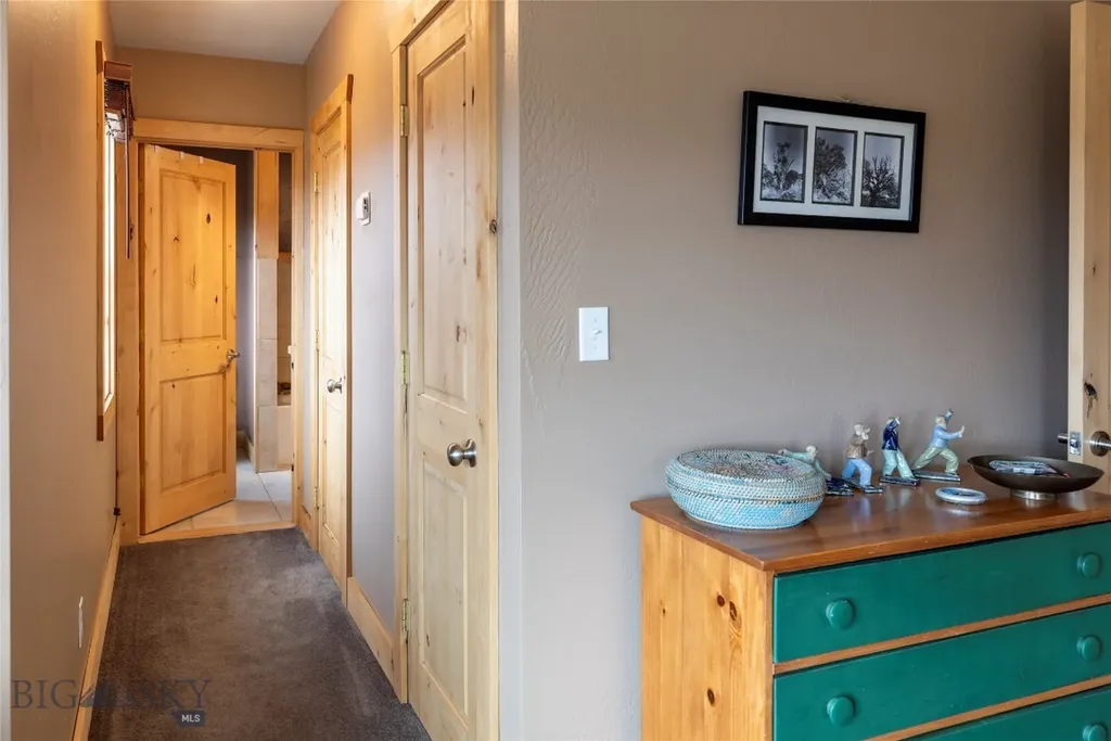 402 2nd Avenue N Clyde Park MT 59018