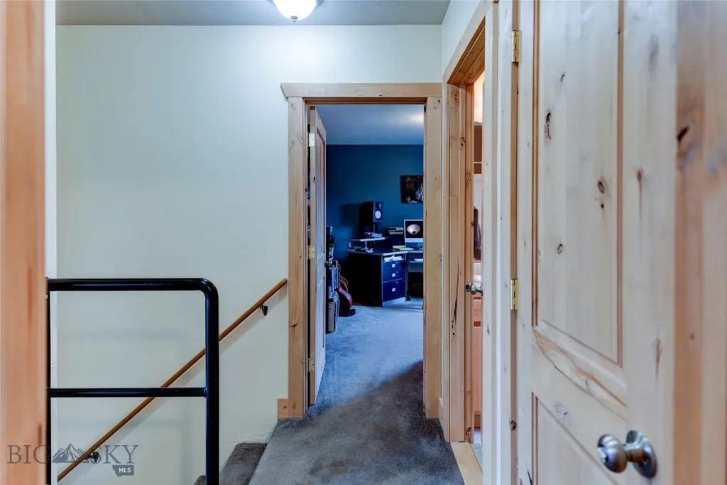 402 2nd Avenue N Clyde Park MT 59018