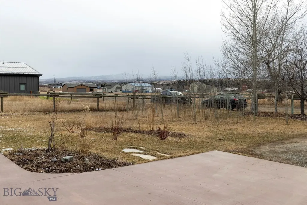 402 2nd Avenue N Clyde Park MT 59018