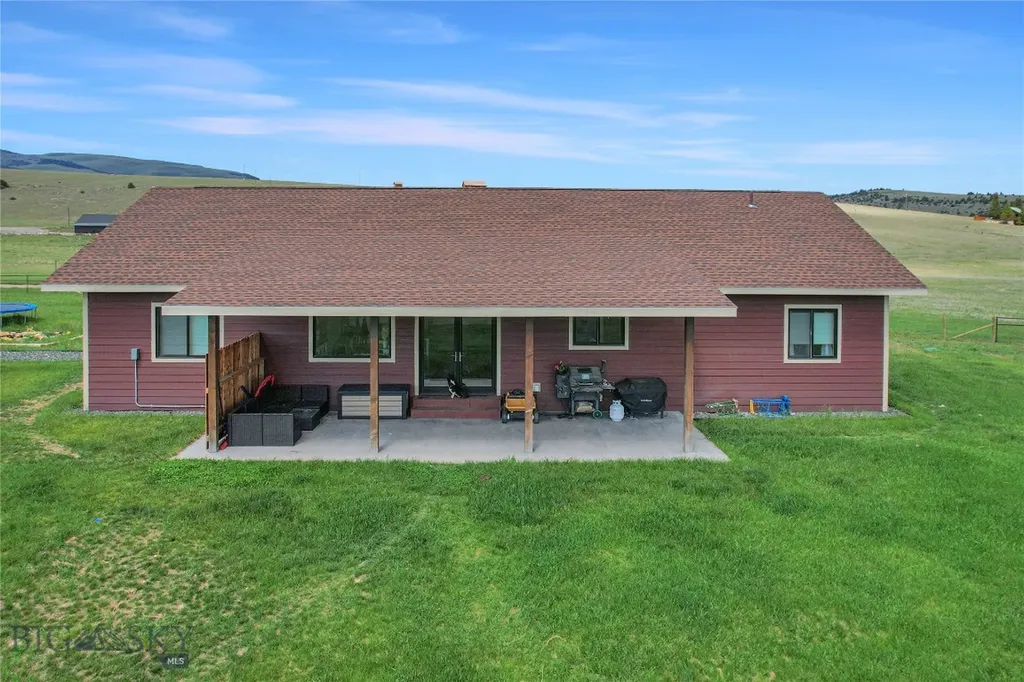 13 Diamondback Road Ennis MT 59729