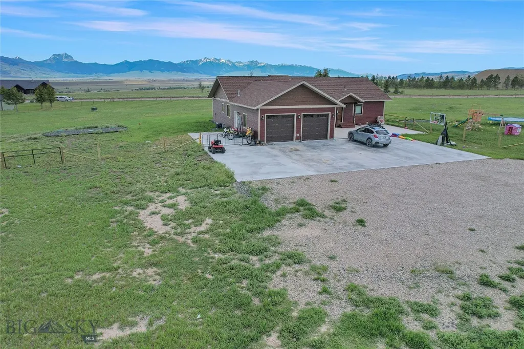 13 Diamondback Road Ennis MT 59729
