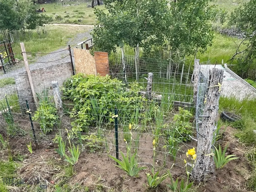 10 Lower Rader Creek Road Whitehall MT 59759