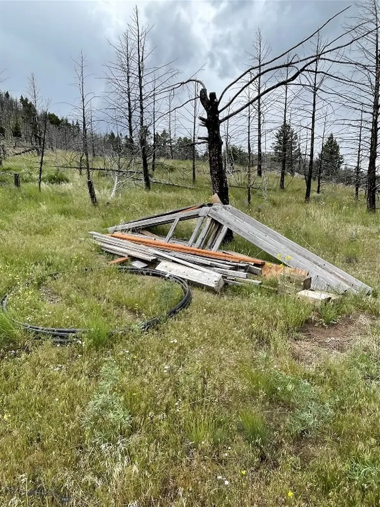 10 Lower Rader Creek Road Whitehall MT 59759