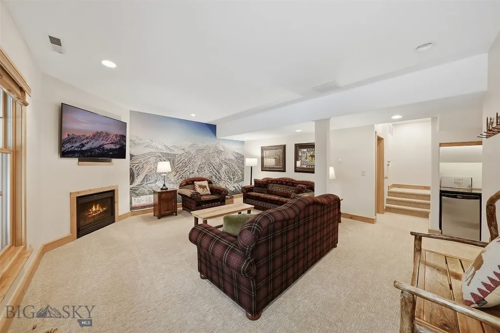 15 Rose Bud Loop Big Sky MT 59716
