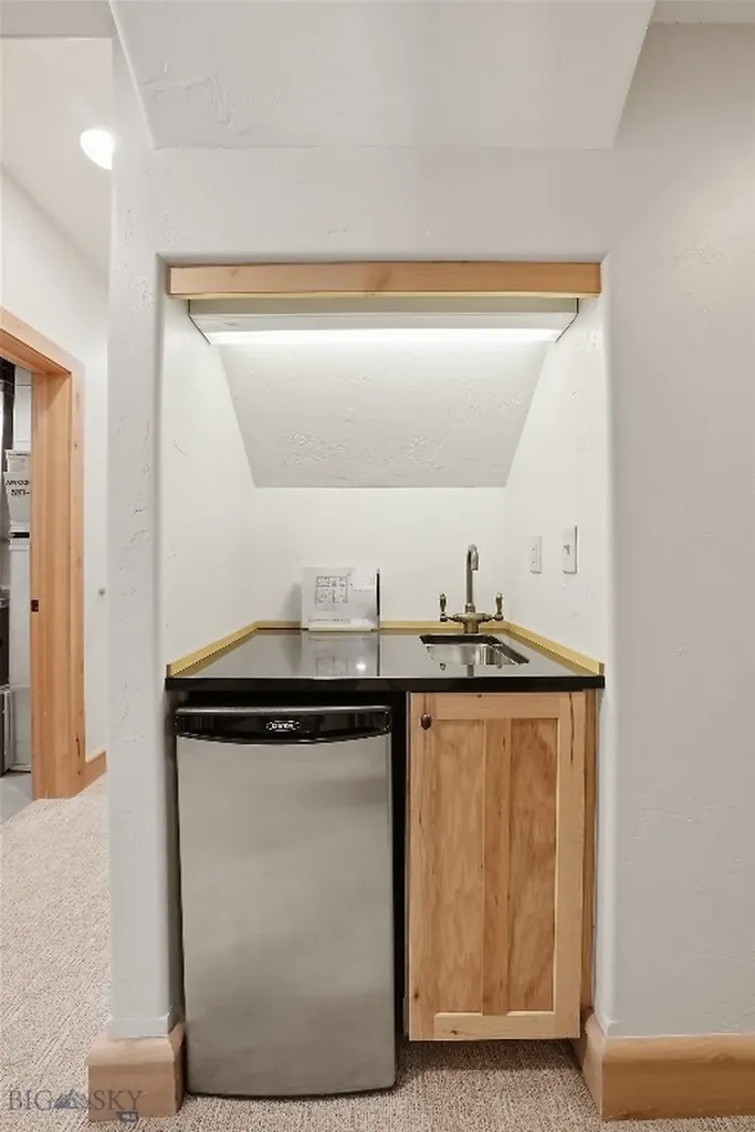15 Rose Bud Loop Big Sky MT 59716