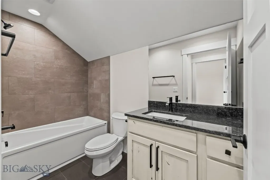 1521 Cambridge Drive Bozeman MT 59715