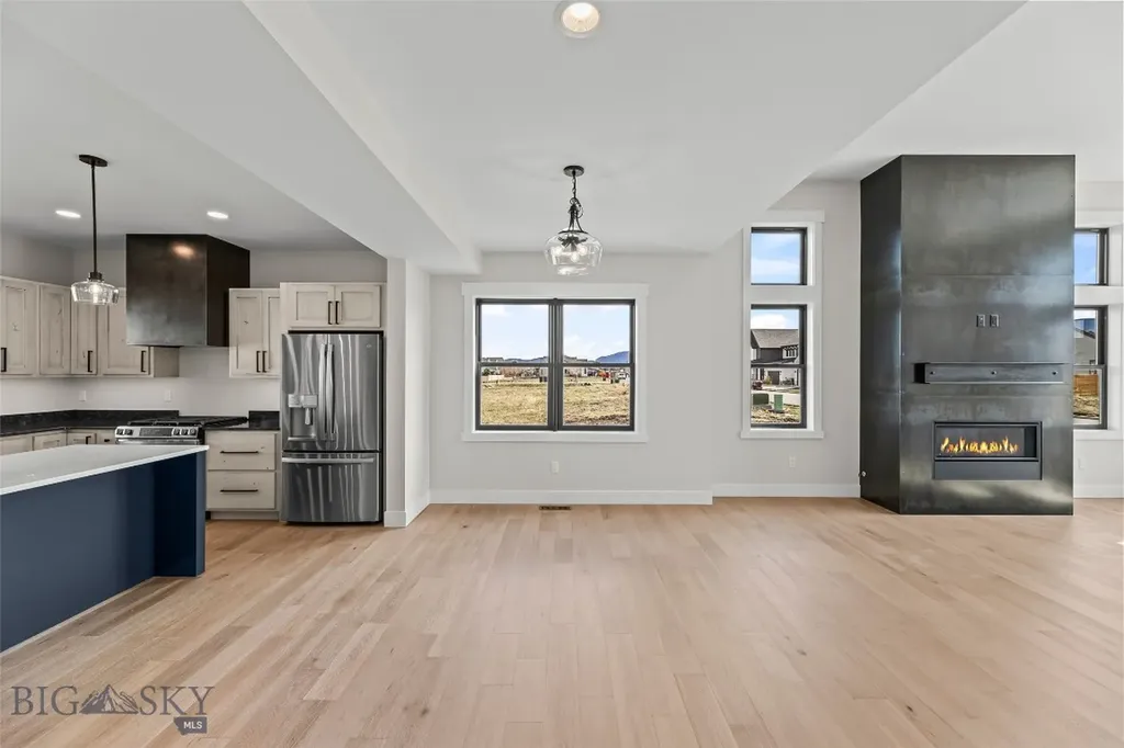 1521 Cambridge Drive Bozeman MT 59715