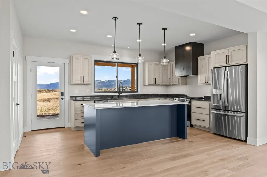 1521 Cambridge Drive Bozeman MT 59715
