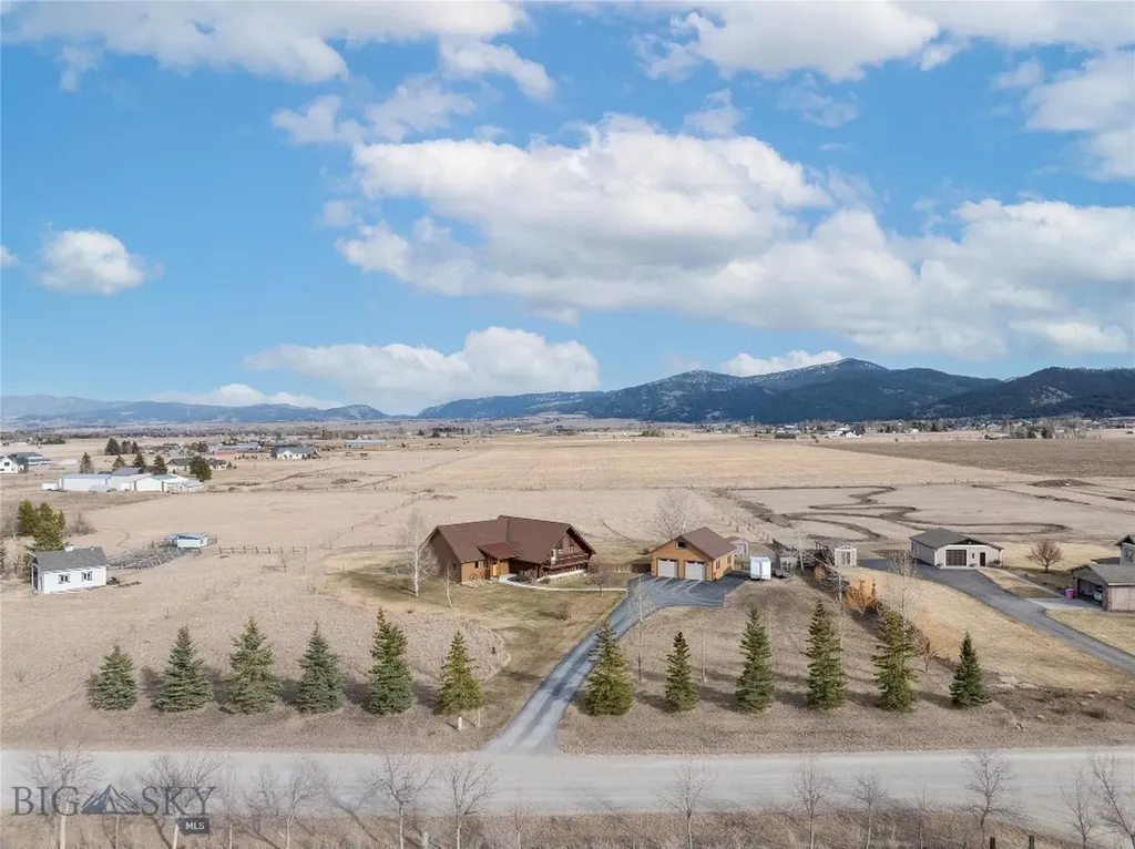 220 Cayuse Trail Bozeman MT 59718