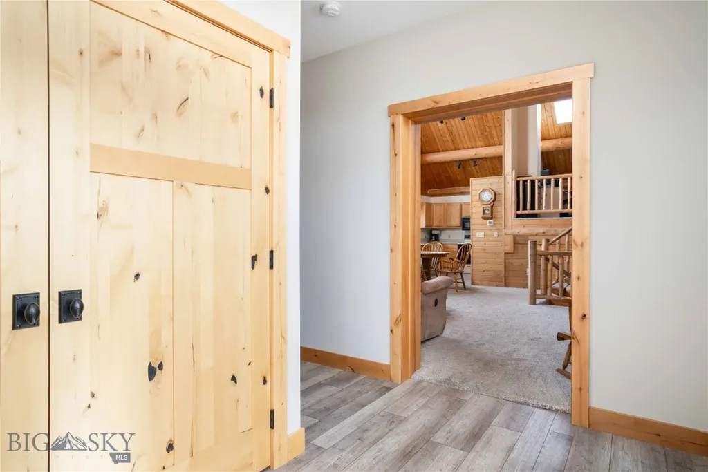 220 Cayuse Trail Bozeman MT 59718