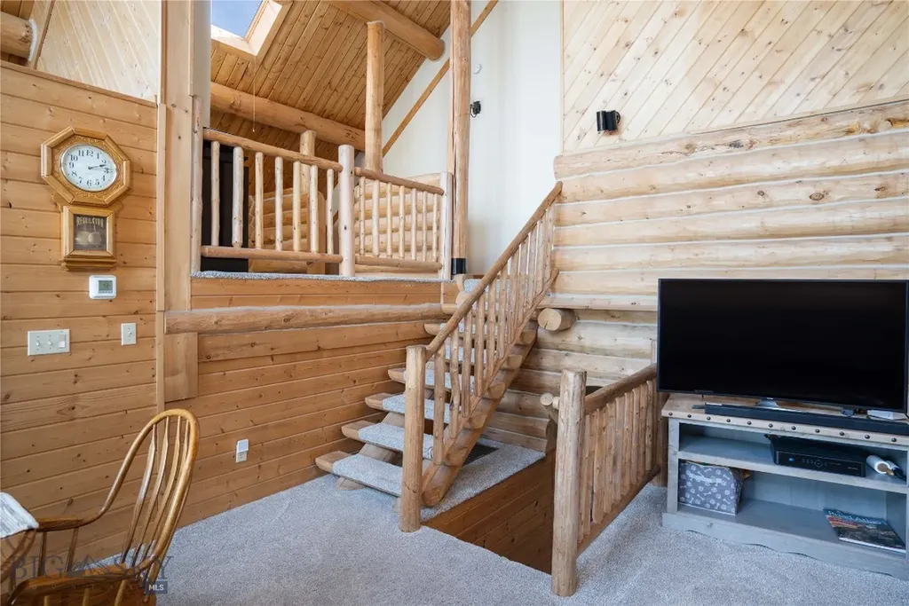 220 Cayuse Trail Bozeman MT 59718