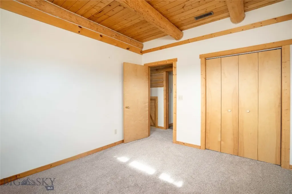 220 Cayuse Trail Bozeman MT 59718