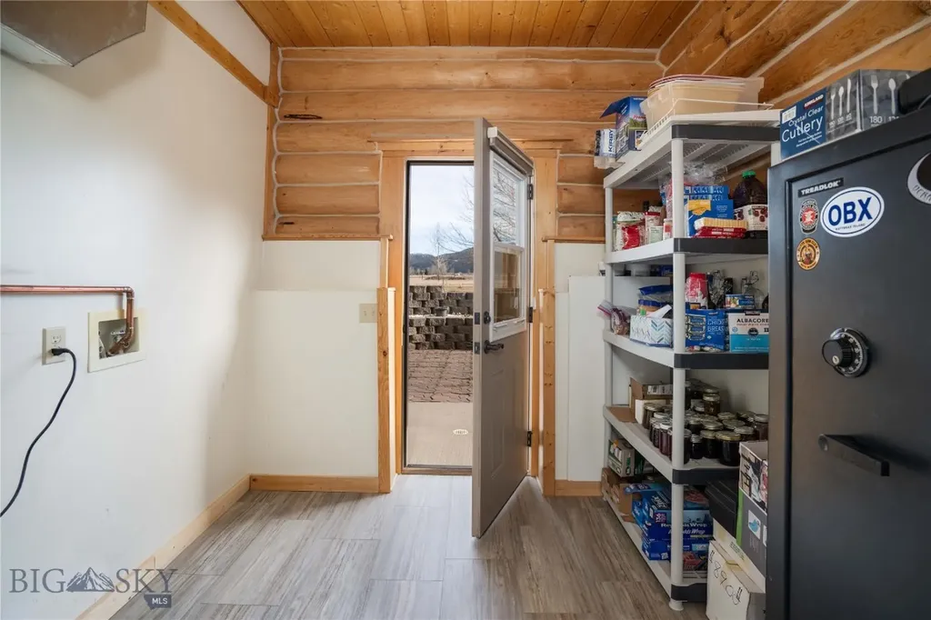 220 Cayuse Trail Bozeman MT 59718