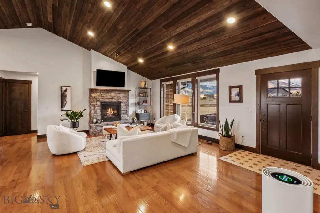 27 Obsidian Lane Livingston MT 59047