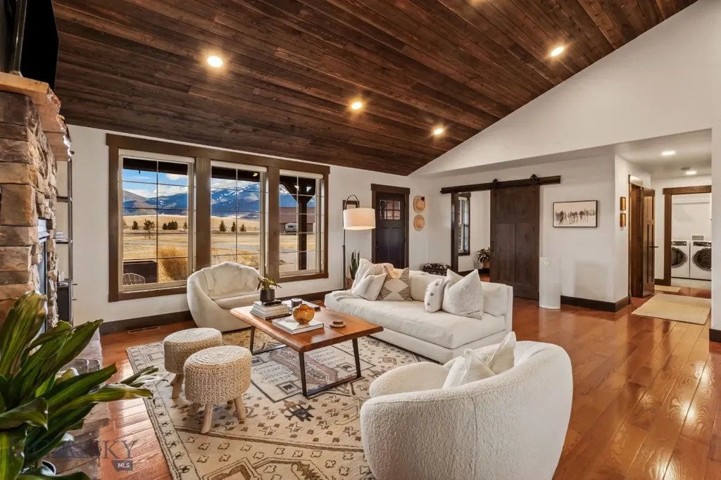 27 Obsidian Lane Livingston MT 59047