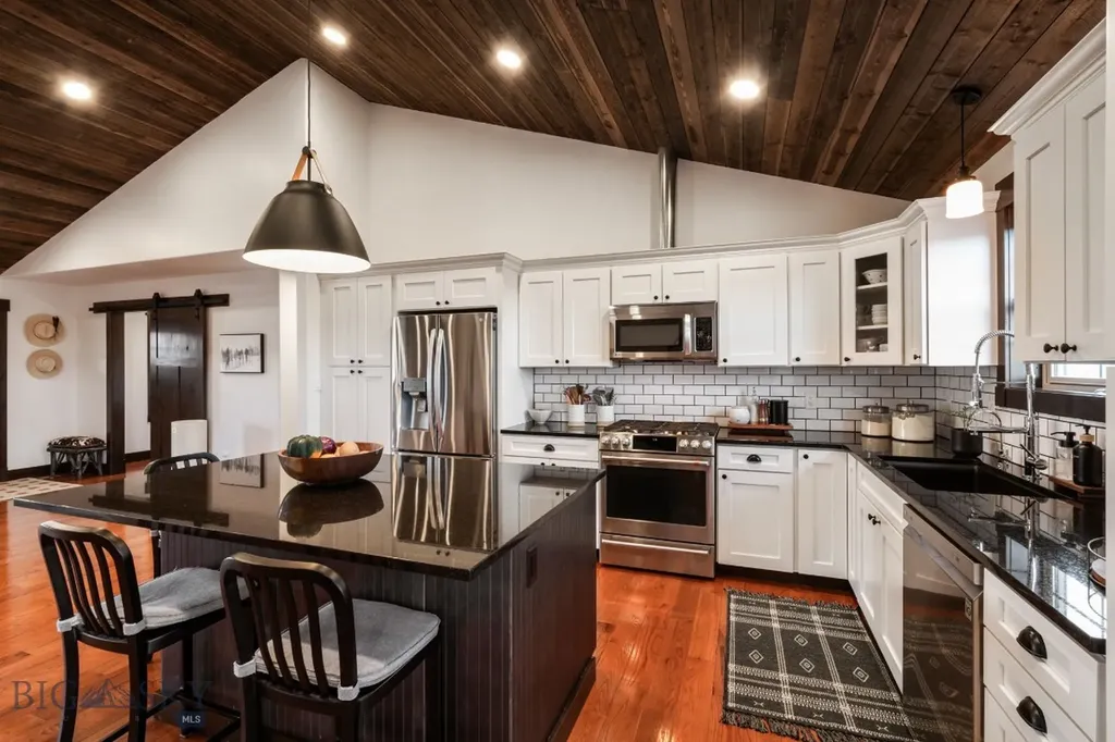 27 Obsidian Lane Livingston MT 59047