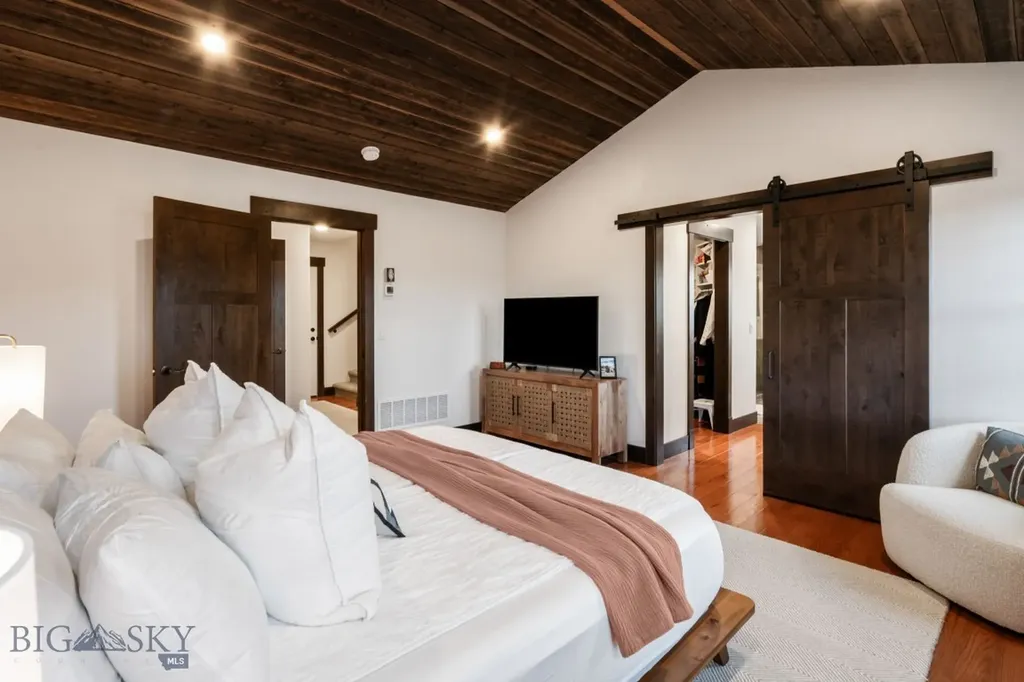 27 Obsidian Lane Livingston MT 59047