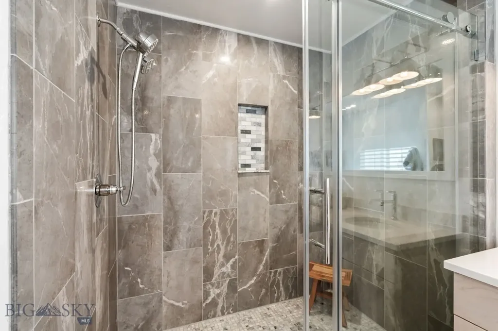 27 Obsidian Lane Livingston MT 59047