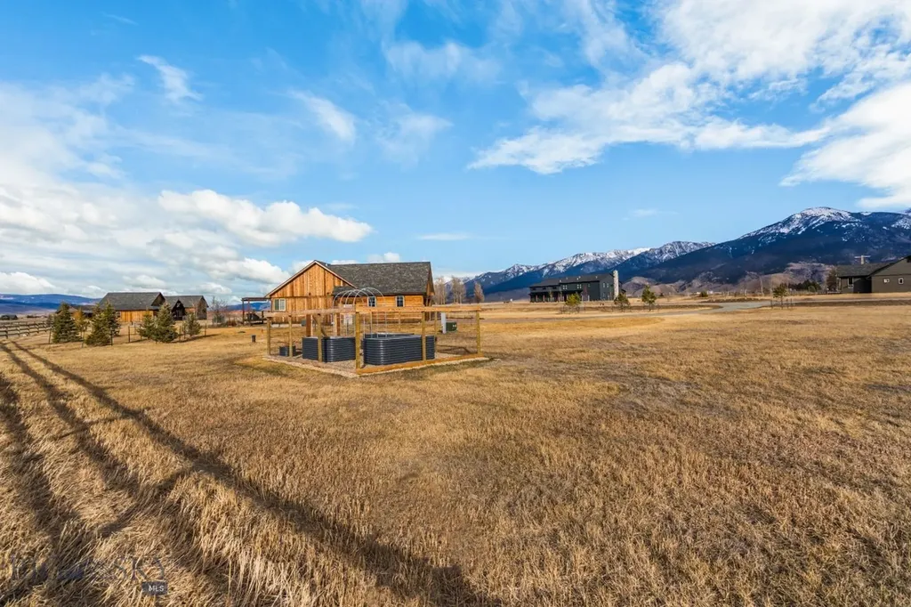 27 Obsidian Lane Livingston MT 59047