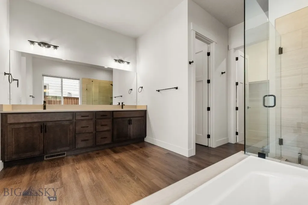 1609 Wyatt Earp Belgrade MT 59714