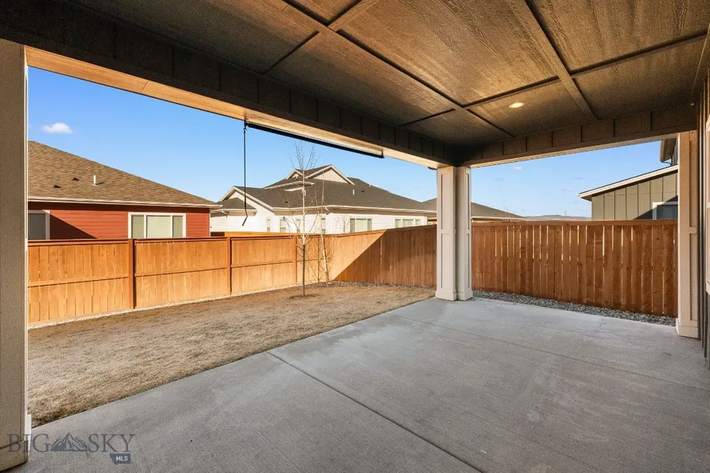 1609 Wyatt Earp Belgrade MT 59714