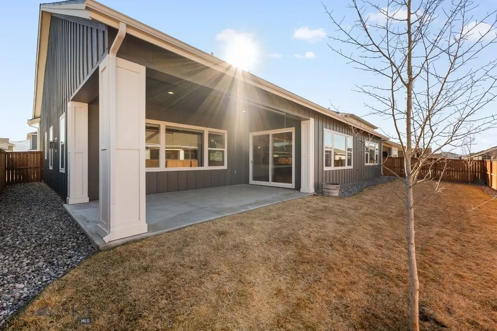 1609 Wyatt Earp Belgrade MT 59714