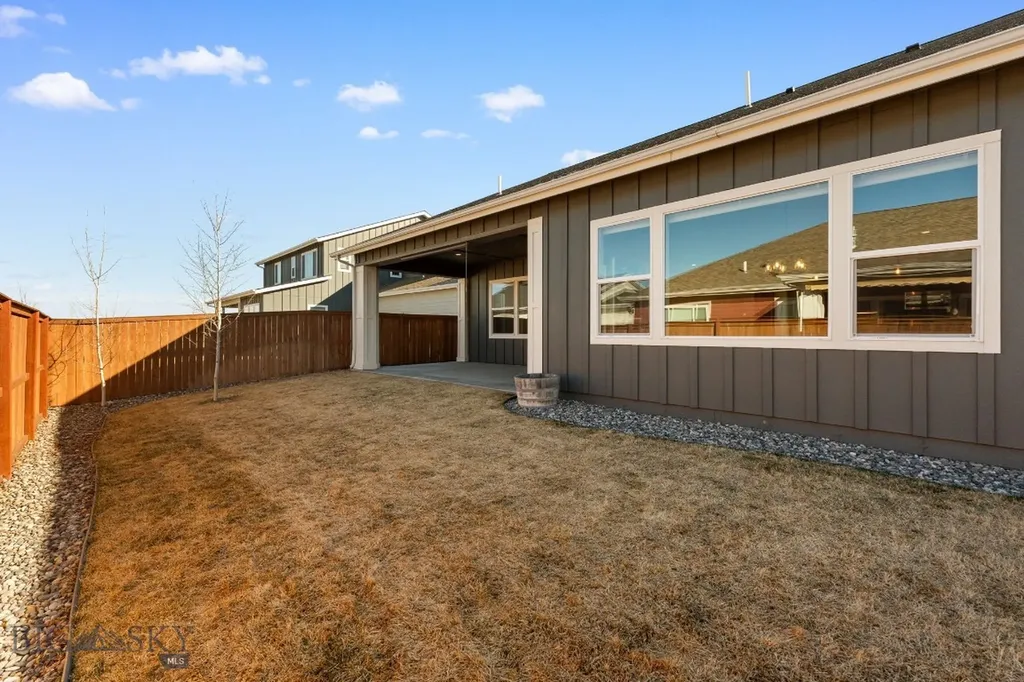 1609 Wyatt Earp Belgrade MT 59714