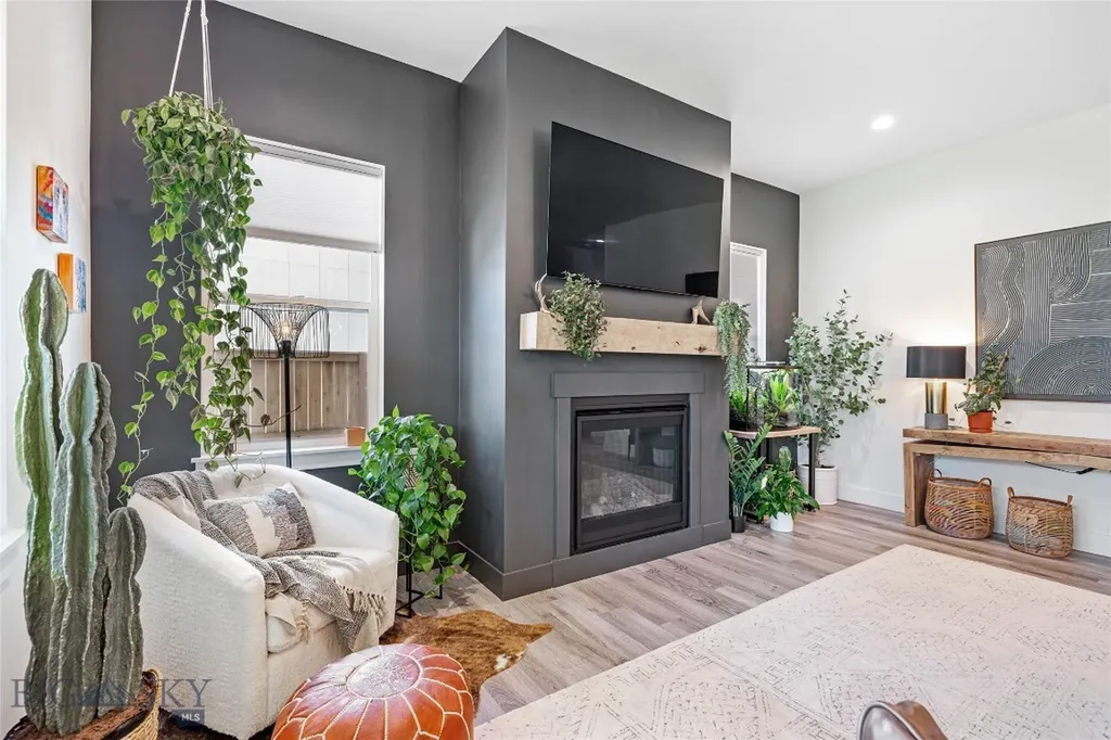 1711 Wyatt Earp Court Belgrade MT 59714