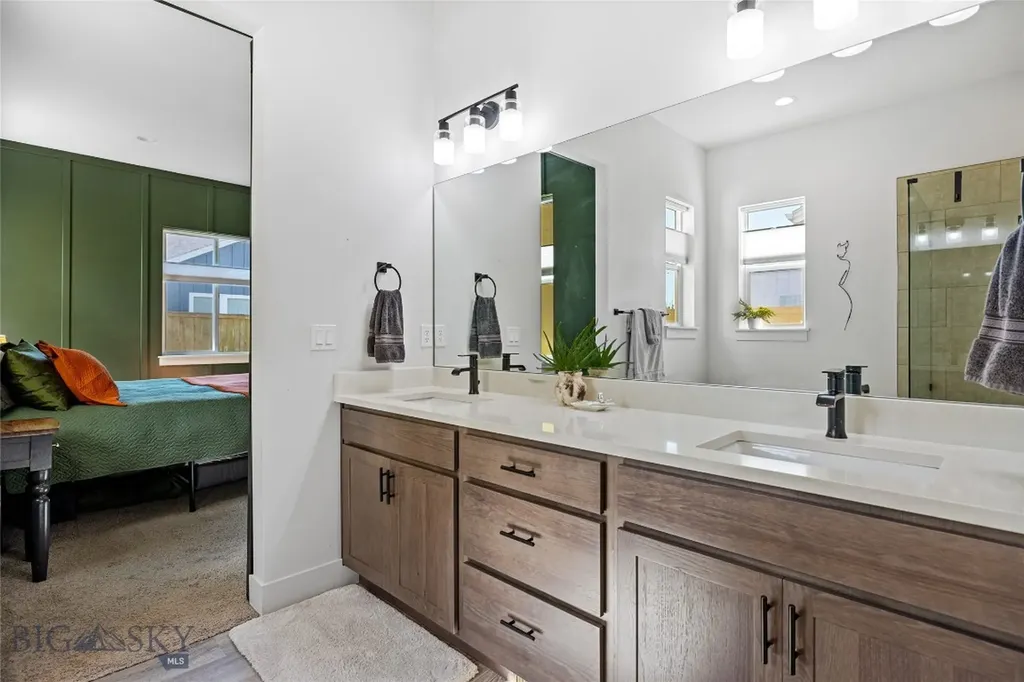 1711 Wyatt Earp Court Belgrade MT 59714