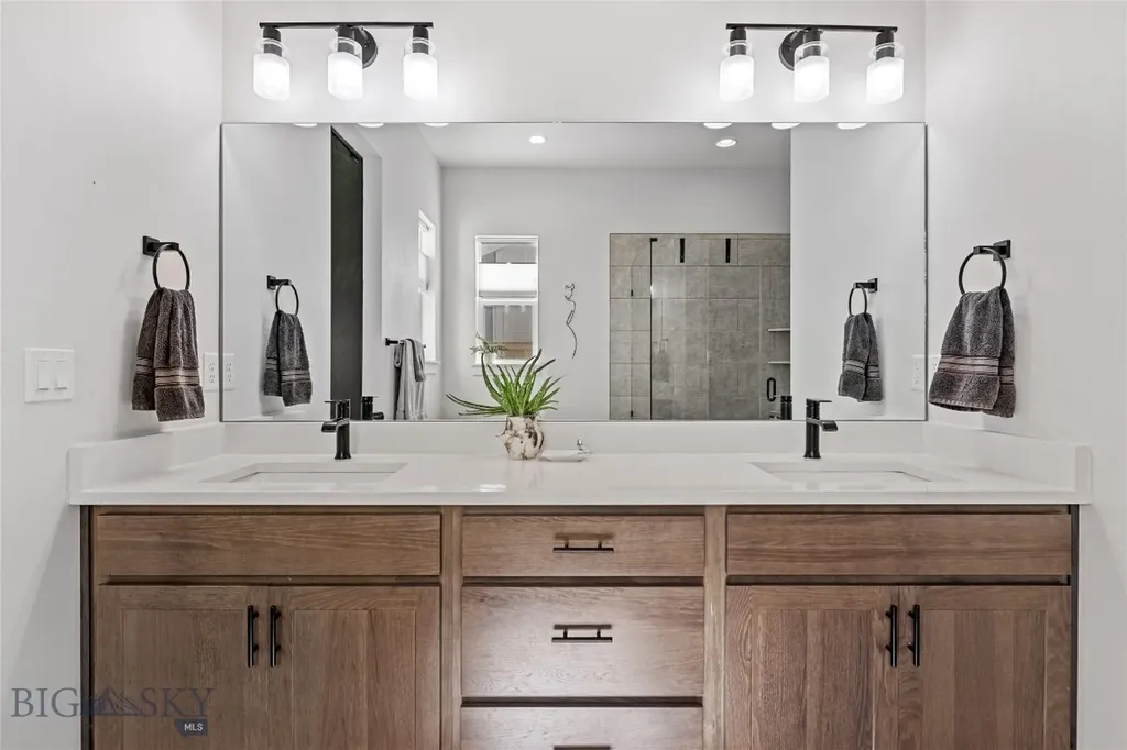 1711 Wyatt Earp Court Belgrade MT 59714