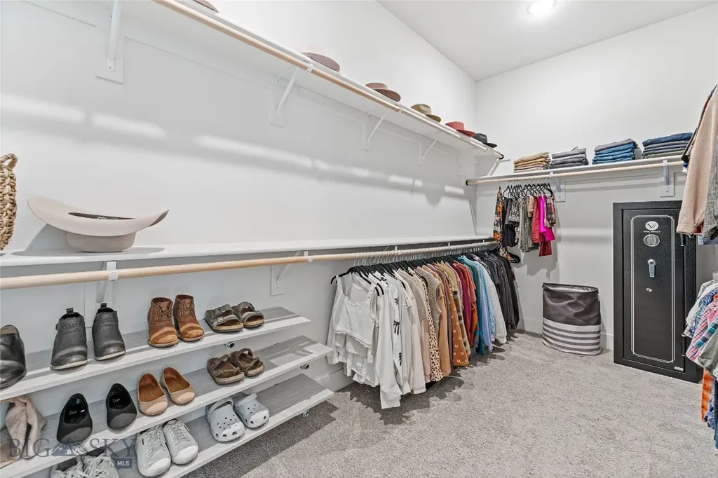 1711 Wyatt Earp Court Belgrade MT 59714
