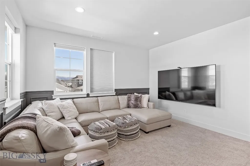 1711 Wyatt Earp Court Belgrade MT 59714
