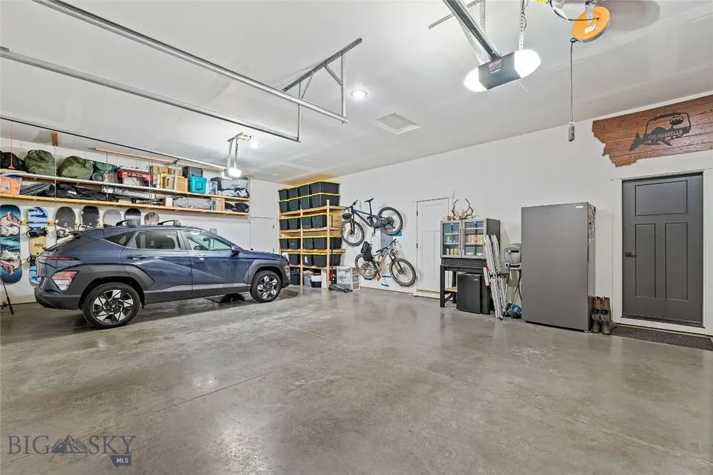 1711 Wyatt Earp Court Belgrade MT 59714