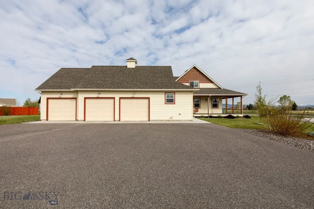 1707 Roundup Boulevard Belgrade MT 59714