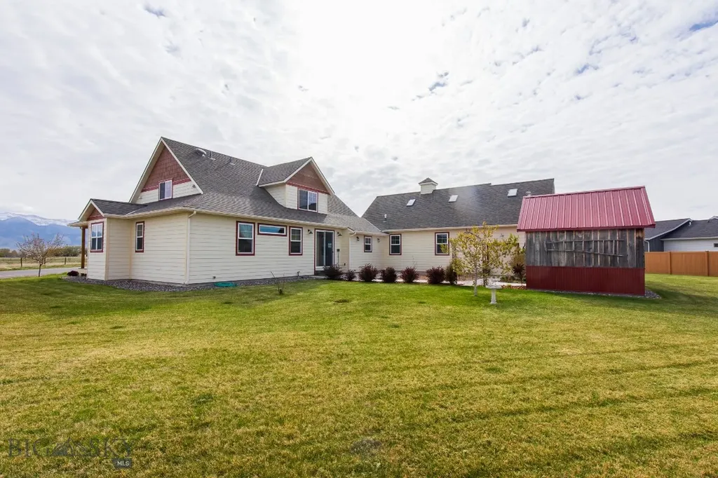 1707 Roundup Boulevard Belgrade MT 59714