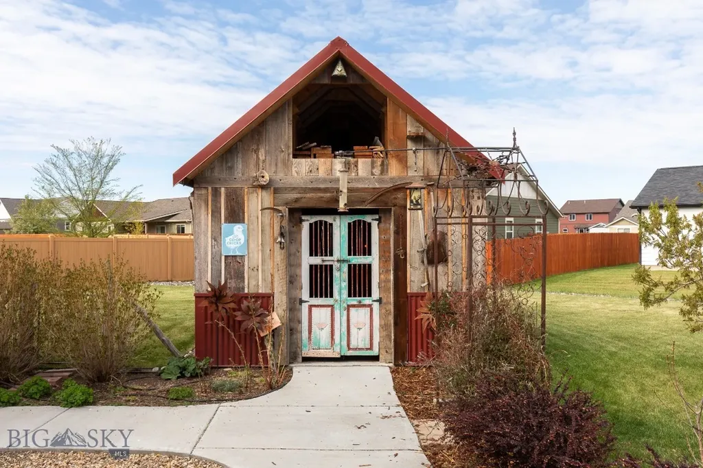 1707 Roundup Boulevard Belgrade MT 59714